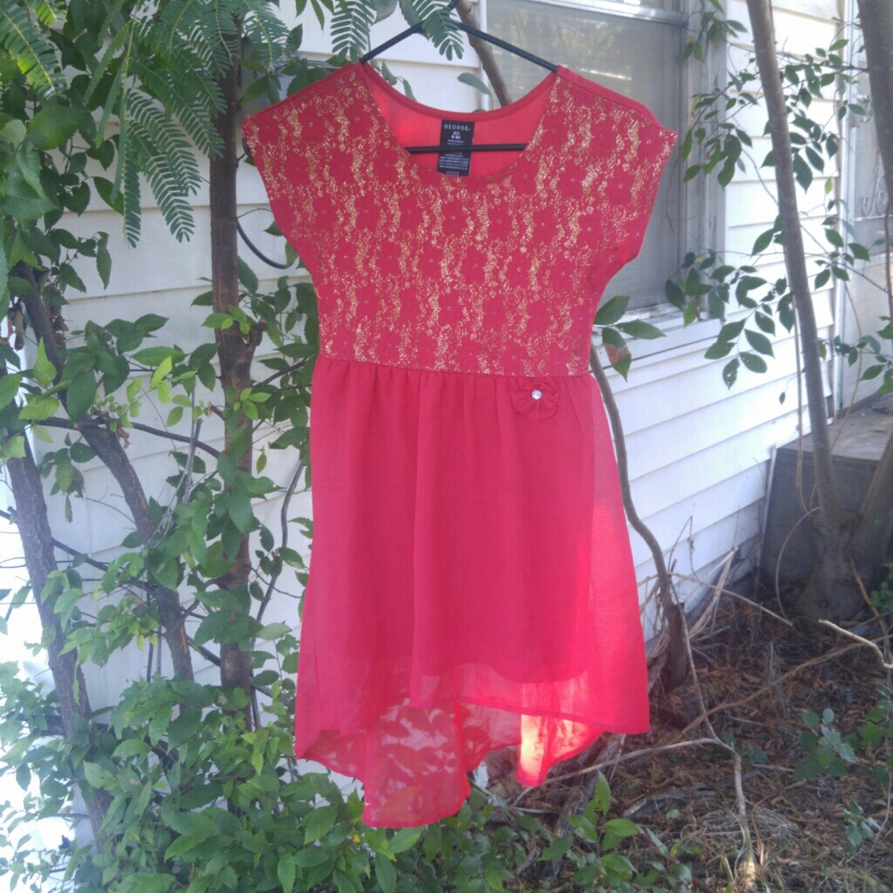 Girls dress